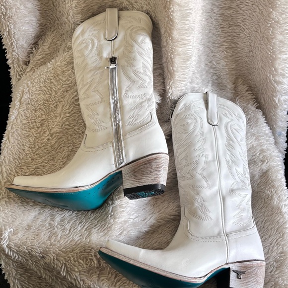 LB0526A LANE BOOTS WOMEN'S SMOKESHOW BOOTS Size 8 - Picture 4 of 11